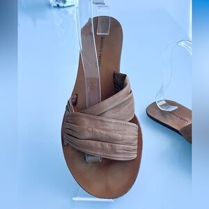 Bottega Veneta rare  leather slide sandals.